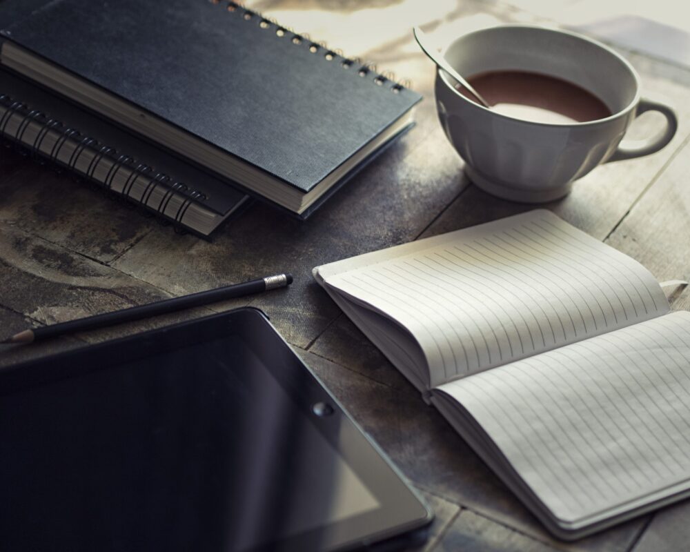 Leaders need to manage the virtual and digital workspace Leaders need to manage the virtual and digital workspace